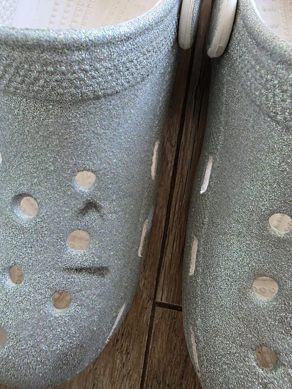 CROCS Kids Glitter Clogs in Light Silver